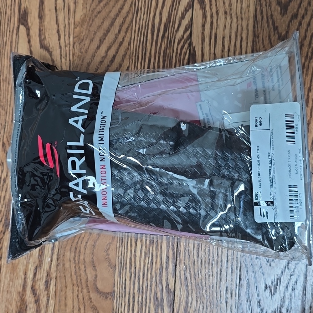 Safariland Glock 17/22 ALS/SLS Level 3 Duty Holster
